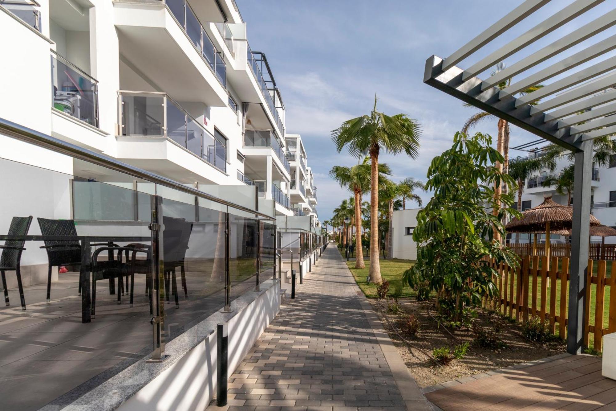 Rentitspain Apartamento En Aguacate A Minutos Del Golf 모트릴 외부 사진